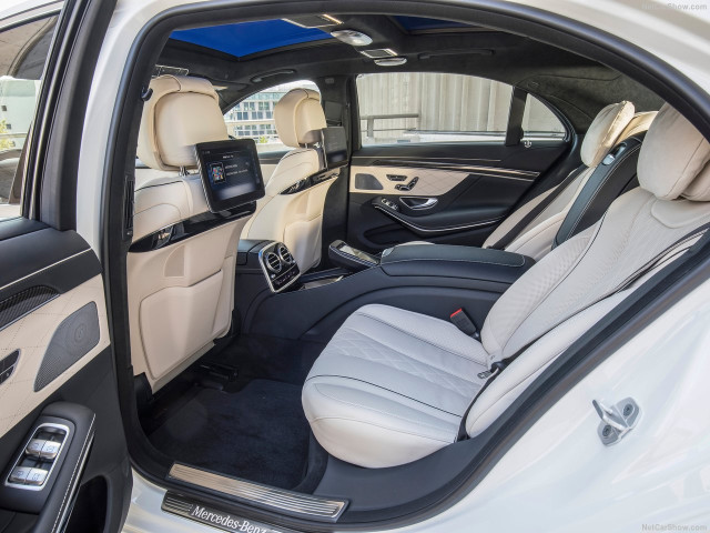 Mercedes-Benz S-Class фото