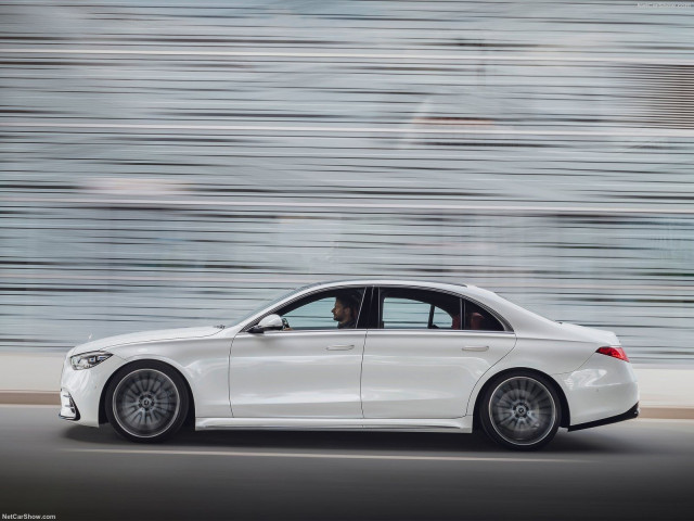 Mercedes-Benz S-Class фото