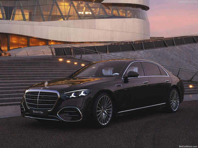 Mercedes-Benz S-Class фото