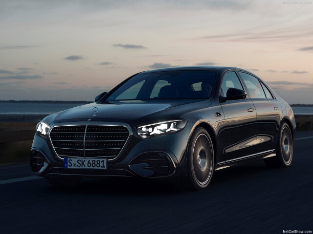 Mercedes-Benz S-Class фото