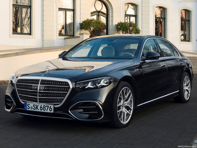 Mercedes-Benz S-Class фото