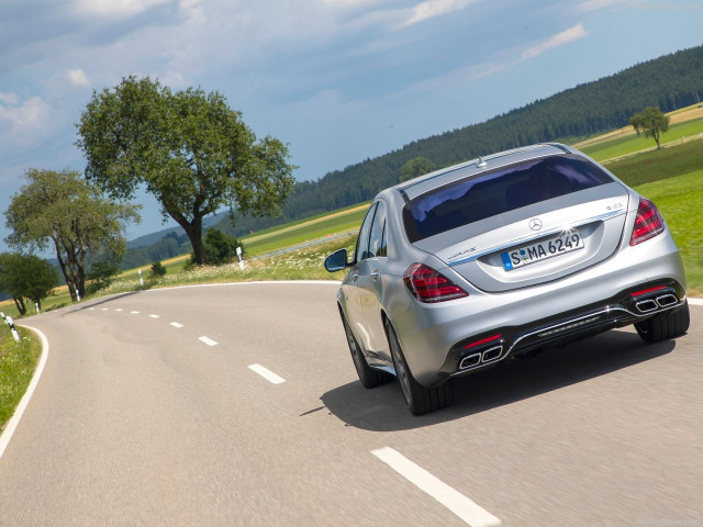 Mercedes-Benz S63 AMG фото