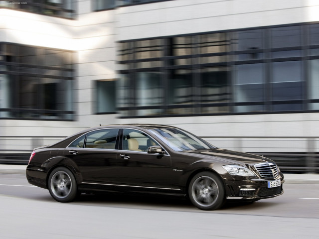 Mercedes-Benz S63 AMG фото