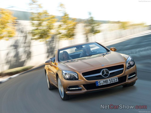 Mercedes-Benz SL фото