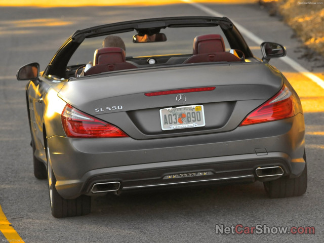 Mercedes-Benz SL550 фото