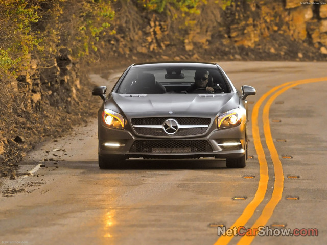 Mercedes-Benz SL550 фото