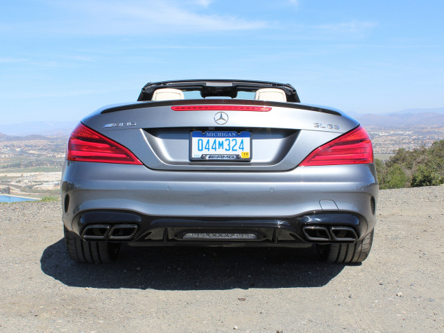 Mercedes-Benz SL63 AMG фото