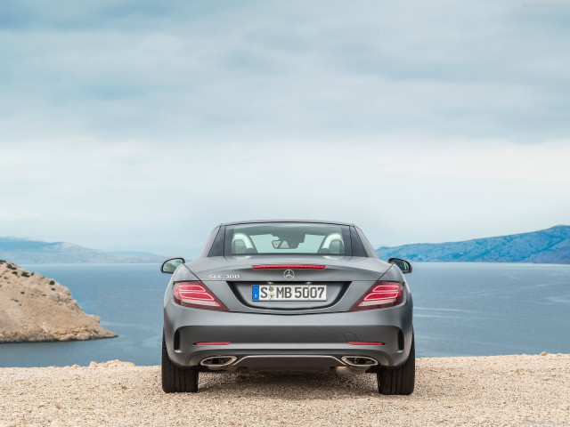 Mercedes-Benz SLC фото