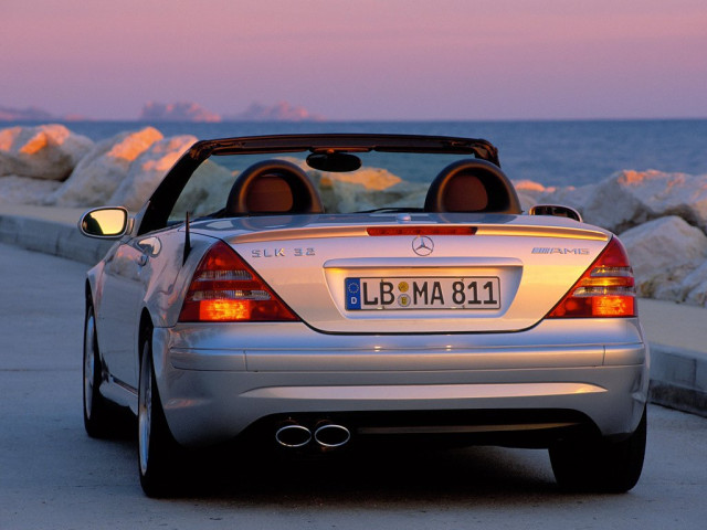 Mercedes-Benz SLK AMG фото