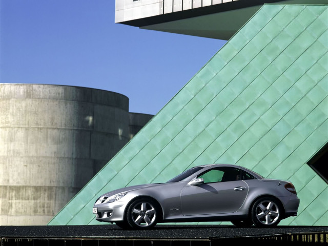 Mercedes-Benz SLK-Class W171 фото