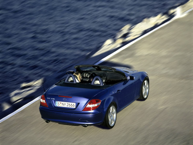 Mercedes-Benz SLK фото