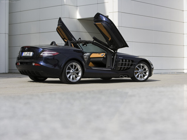 Mercedes-Benz SLR McLaren Roadster фото