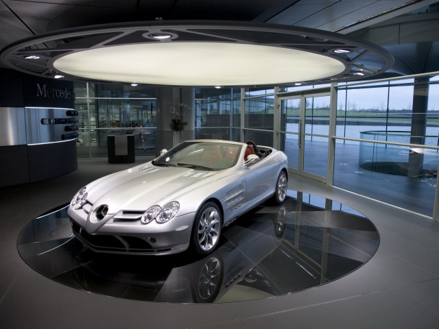 Mercedes-Benz SLR McLaren Roadster фото