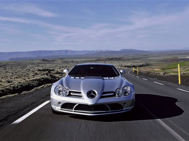 Mercedes-Benz SLR McLaren фото