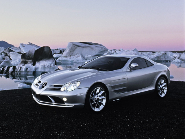 Mercedes-Benz SLR McLaren фото