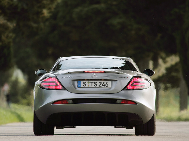 Mercedes-Benz SLR McLaren фото