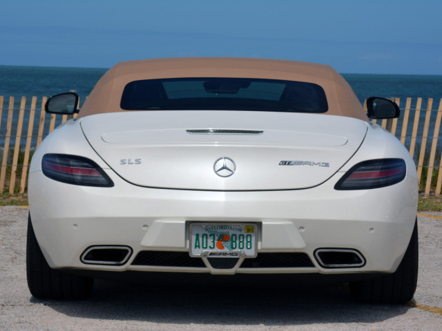 Mercedes-Benz SLS AMG E-Cell фото