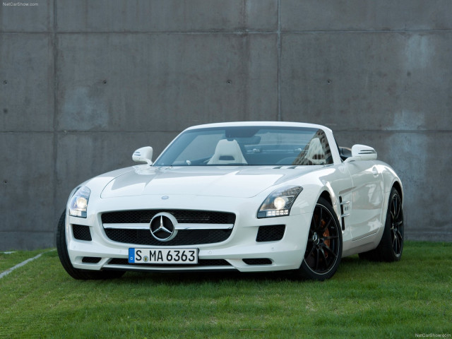 Mercedes-Benz SLS AMG Roadster фото