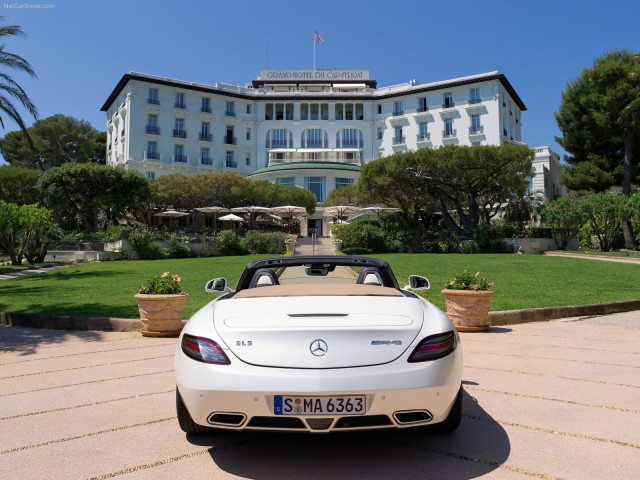 Mercedes-Benz SLS AMG Roadster фото