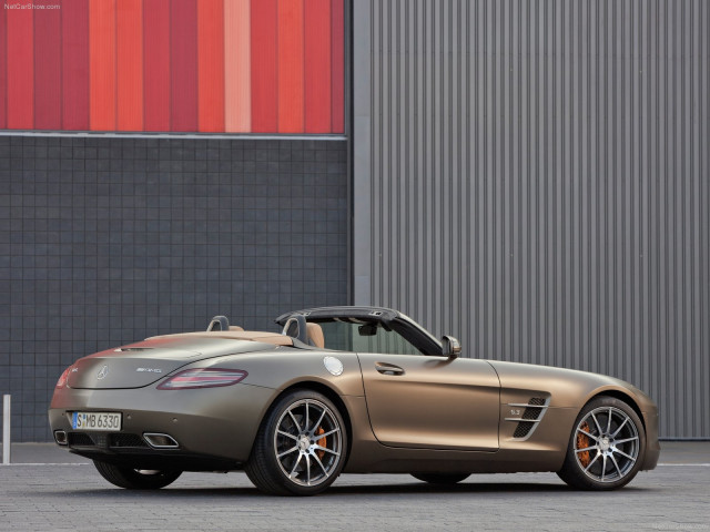 Mercedes-Benz SLS AMG Roadster фото