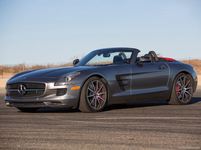 Mercedes-Benz SLS AMG фото