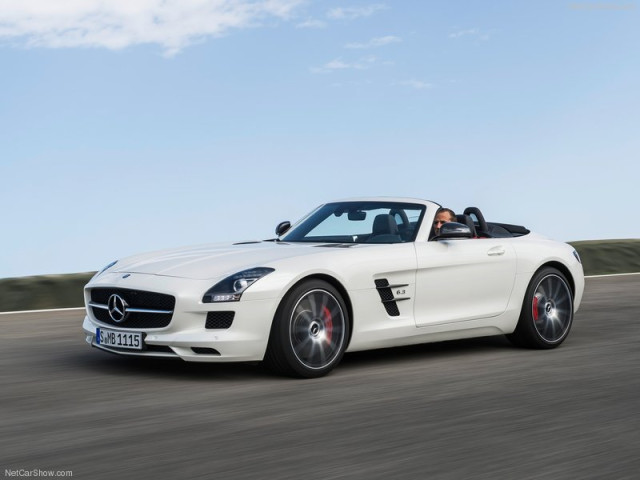 Mercedes-Benz SLS AMG фото