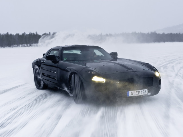 Mercedes-Benz SLS AMG фото