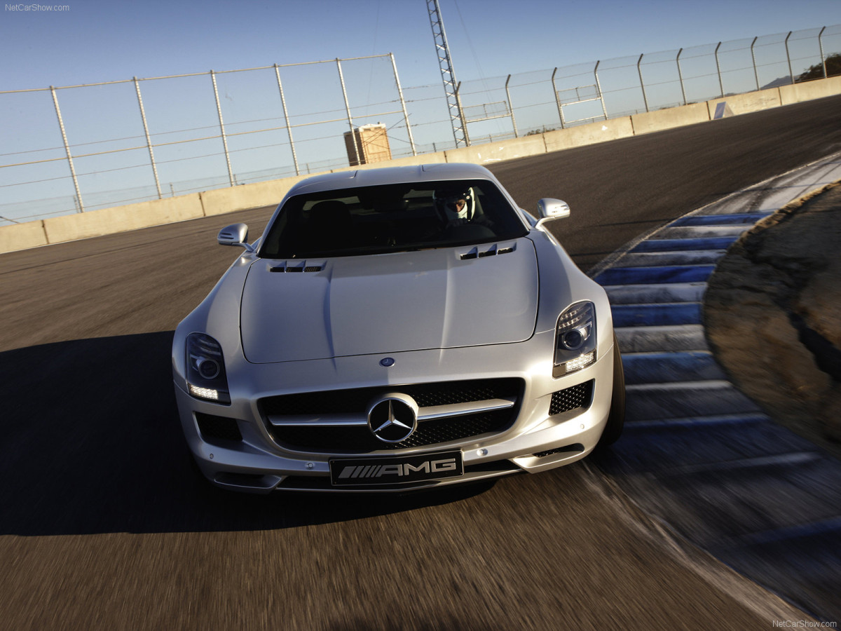 Mercedes-Benz SLS AMG фото 76060