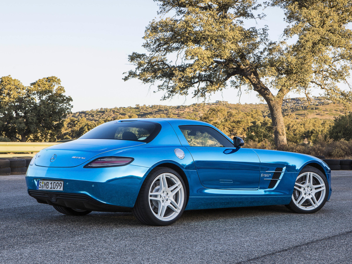 Mercedes-Benz SLS AMG фото 99660