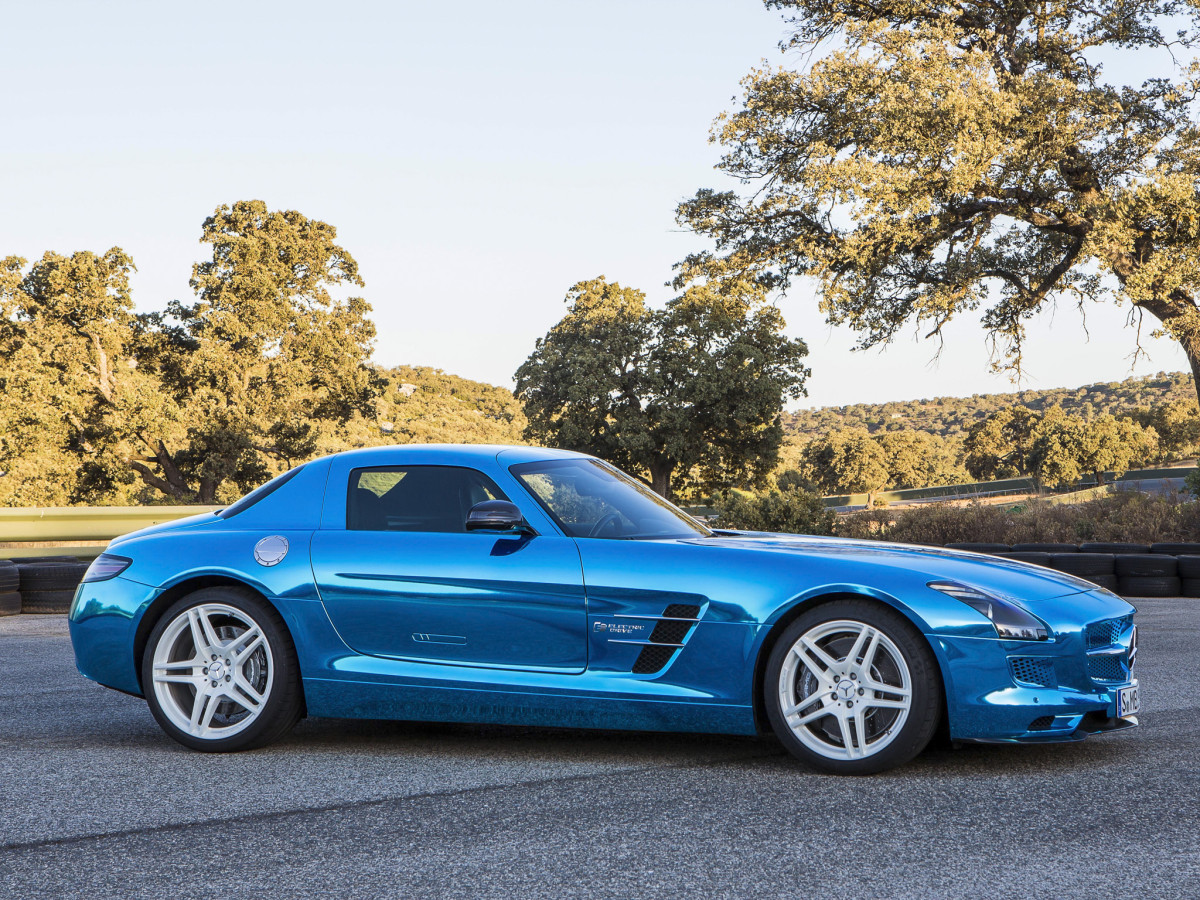 Mercedes-Benz SLS AMG фото 99661