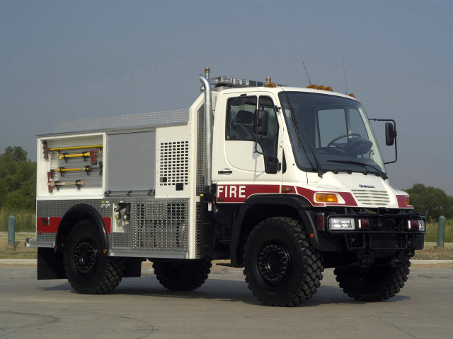 Mercedes-Benz Unimog фото