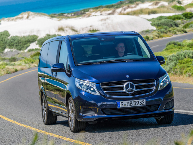 Mercedes-Benz V-Class фото