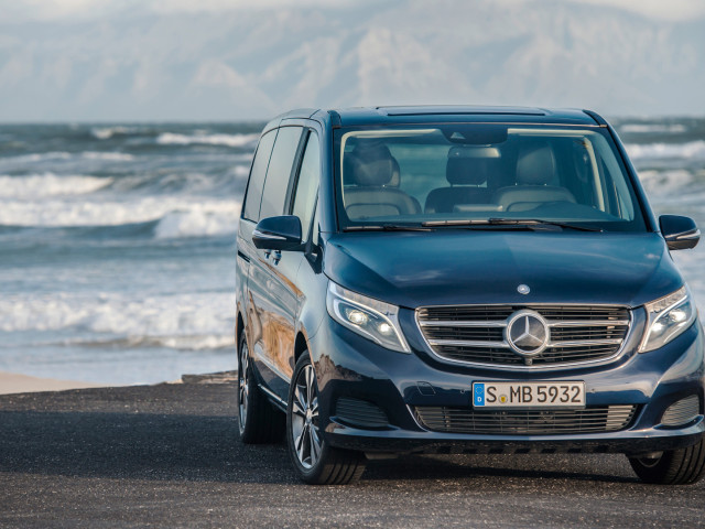 Mercedes-Benz V-Class фото