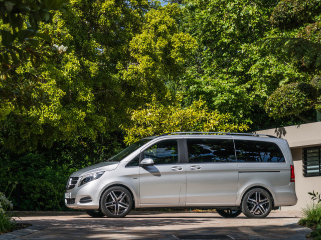 Mercedes-Benz V-Class фото