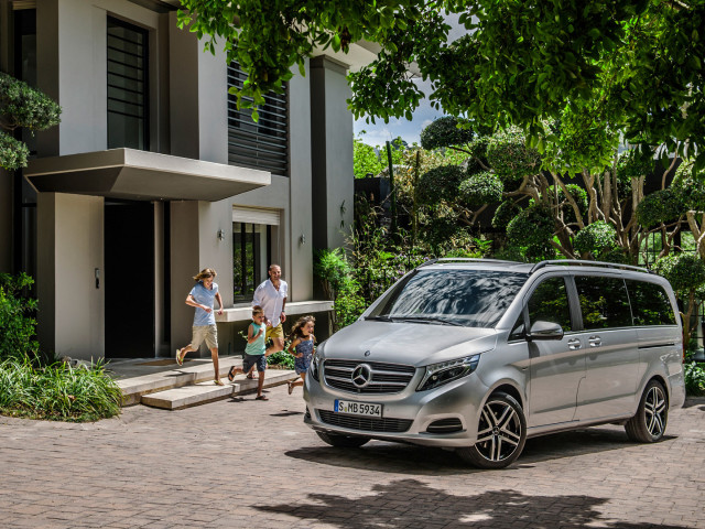 Mercedes-Benz V-Class фото