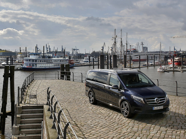 Mercedes-Benz V-Class фото