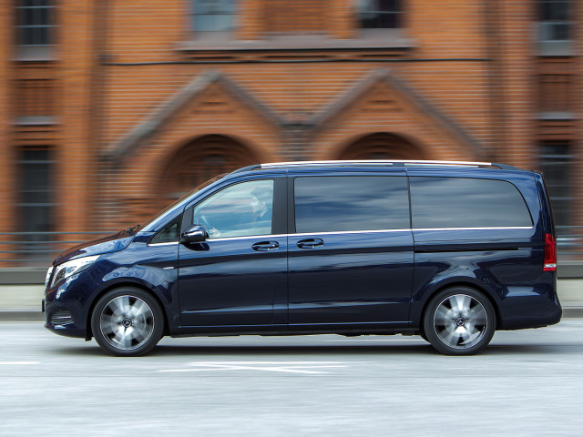 Mercedes-Benz V-Class фото