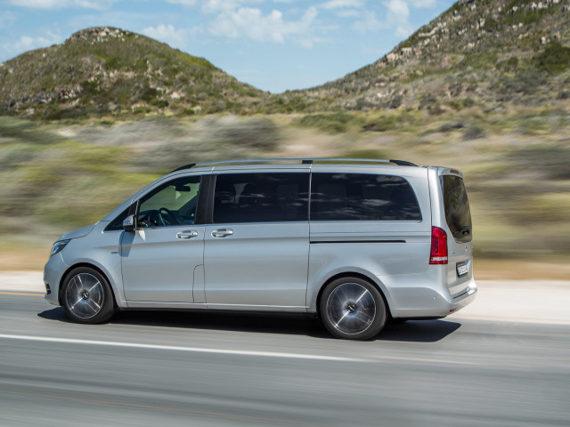 Mercedes-Benz V-Class фото