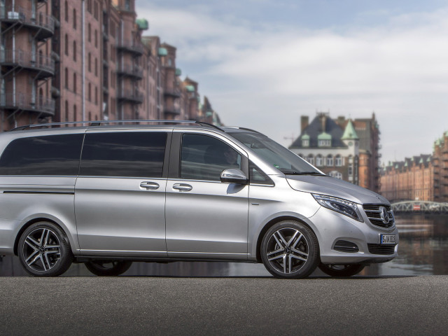 Mercedes-Benz V-Class фото