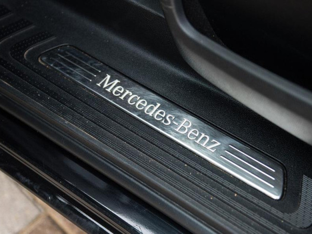 Mercedes-Benz V-Class фото