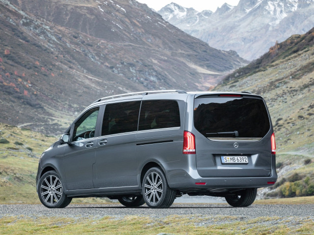 Mercedes-Benz V-Class фото