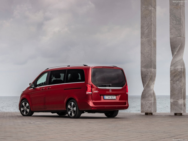 Mercedes-Benz V-Class фото