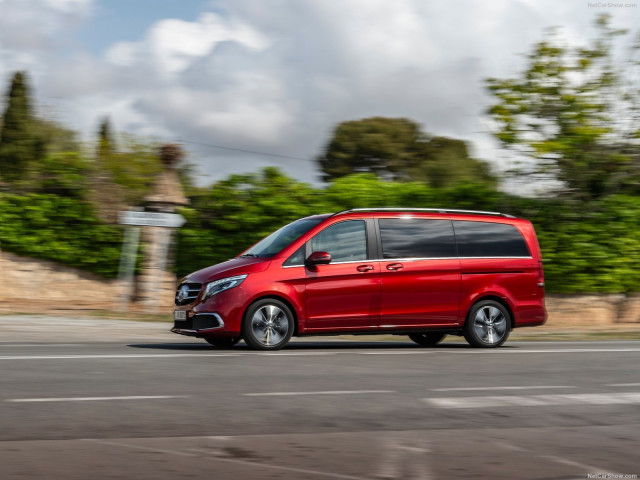 Mercedes-Benz V-Class фото