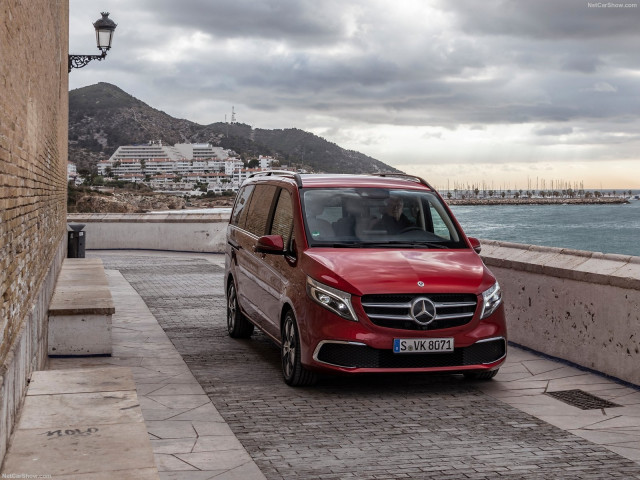 Mercedes-Benz V-Class фото