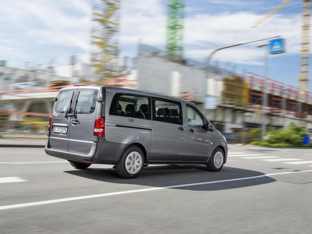 Mercedes-Benz Vito фото