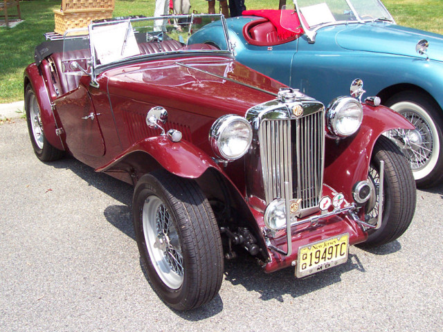 MG TC-Maroon фото