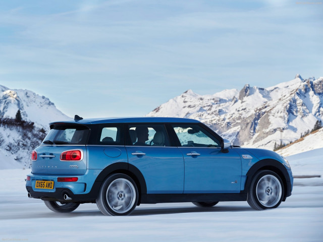 Mini Clubman ALL4 фото