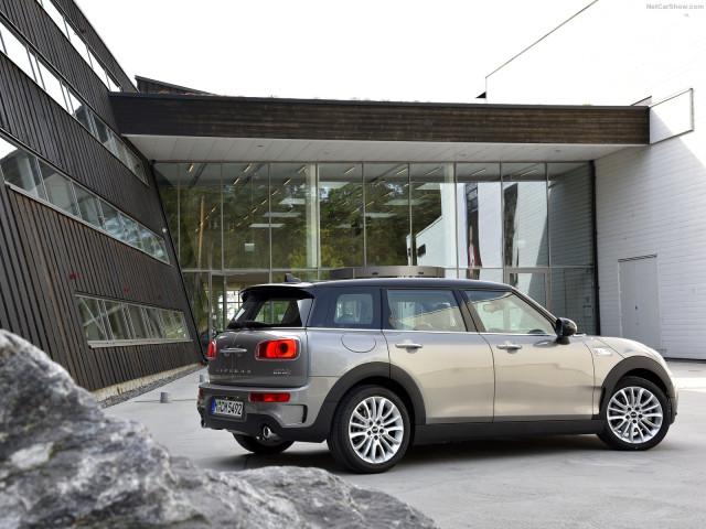 Mini Clubman фото