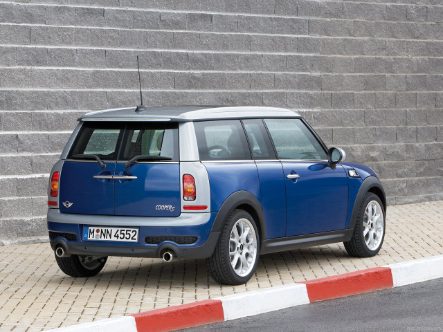 Mini Clubman фото