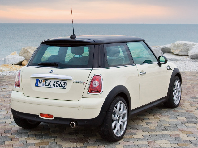 Mini Cooper D фото